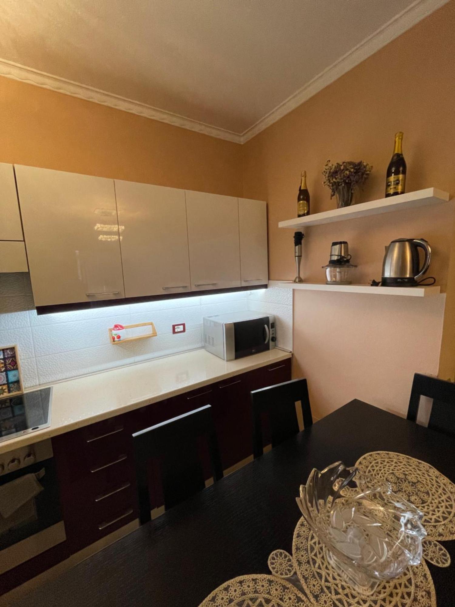 Skybase Apartment Tiranë Luaran gambar